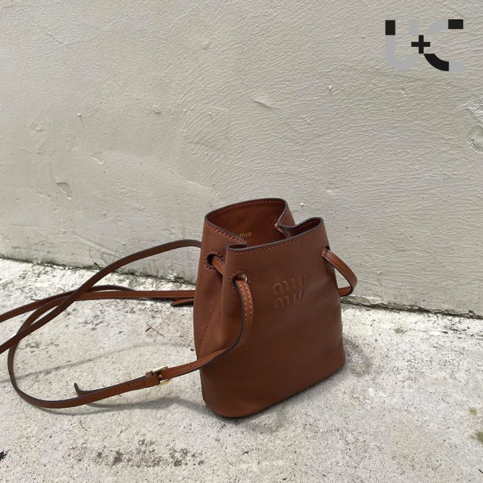 Miu Miu Sheepskin Bucket Bag(Perfect Replica) - Image 6