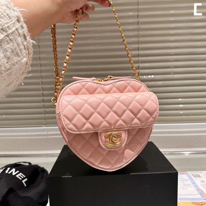 Chanel Heart Bag (Perfect Replica)