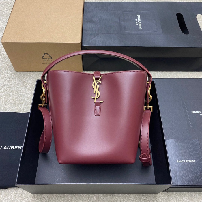 Saint Laurent YSL LE 37 Small in Shiny Leather - Image 3