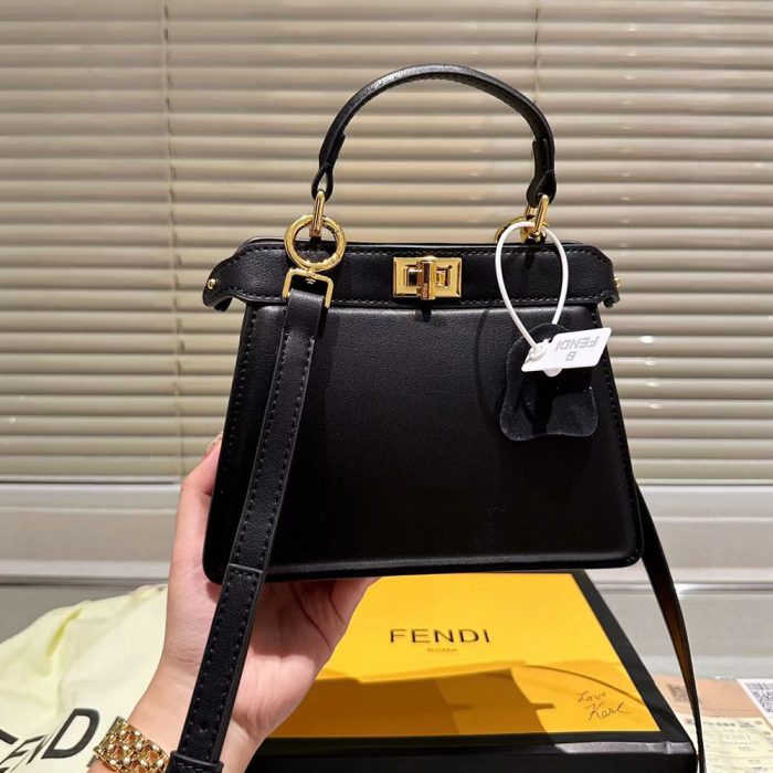 FENDI Peekaboo ISeeU Bag Small(Perfect Replica) - Image 7