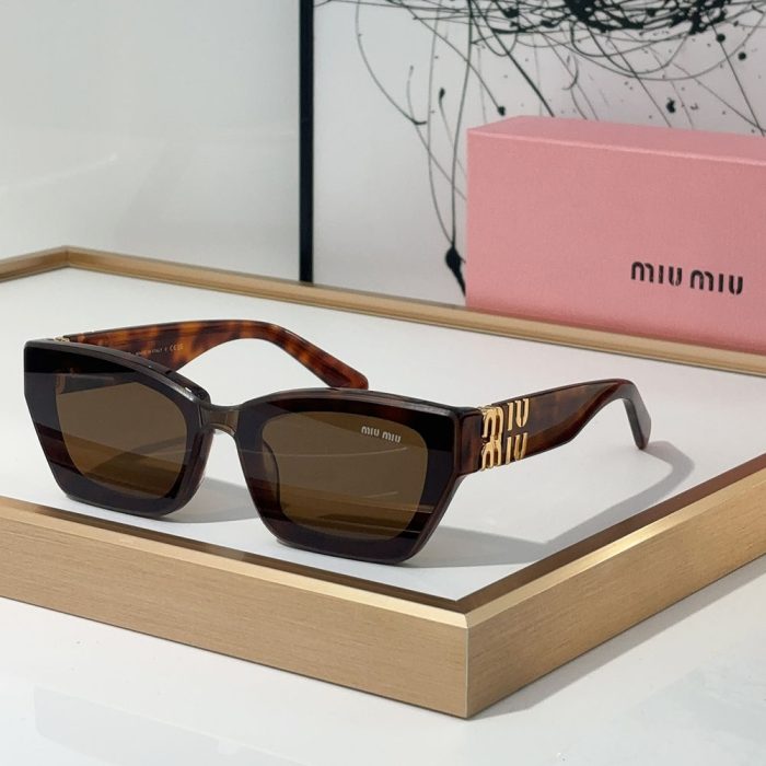 MIU MIU The Hollow Logo of the Mirror leg Sunglasses Top quality (Perfect Replica) - Image 3