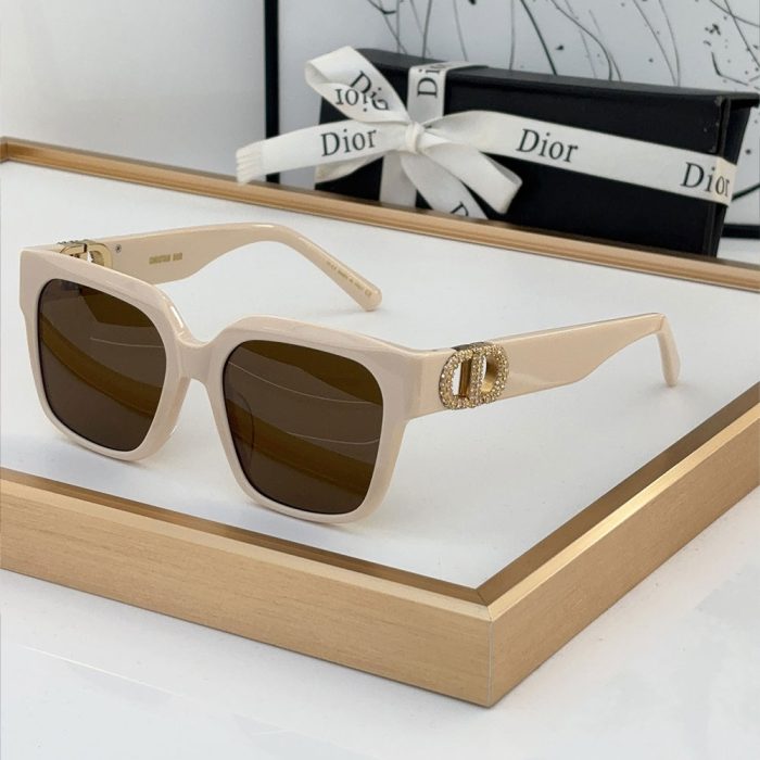 Dior Mirror Leg Hollow CD Logo sunglasses Top quality (Perfect Replica)