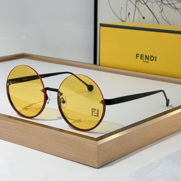 Fendi Lightweight Round Sunglasses Top quality (Perfect Replica) - Image 3