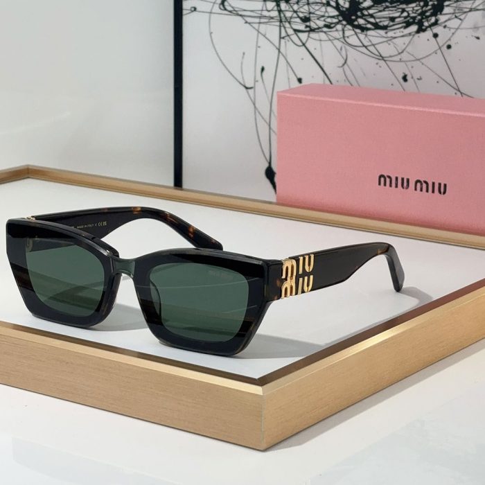 MIU MIU The Hollow Logo of the Mirror leg Sunglasses Top quality (Perfect Replica)