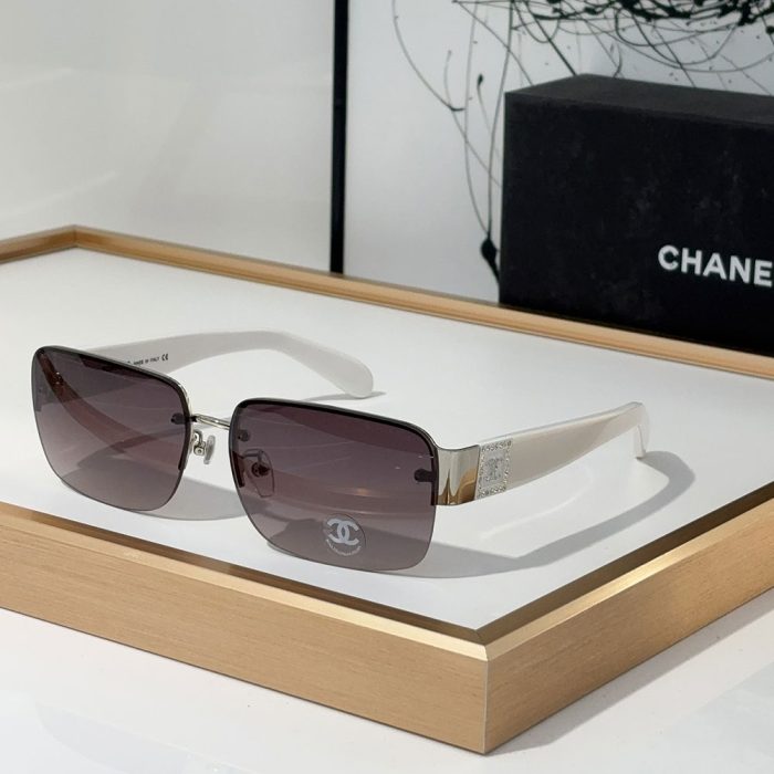 Chanel Half frame Sunglasses Top quality (Perfect Replica) - Image 3