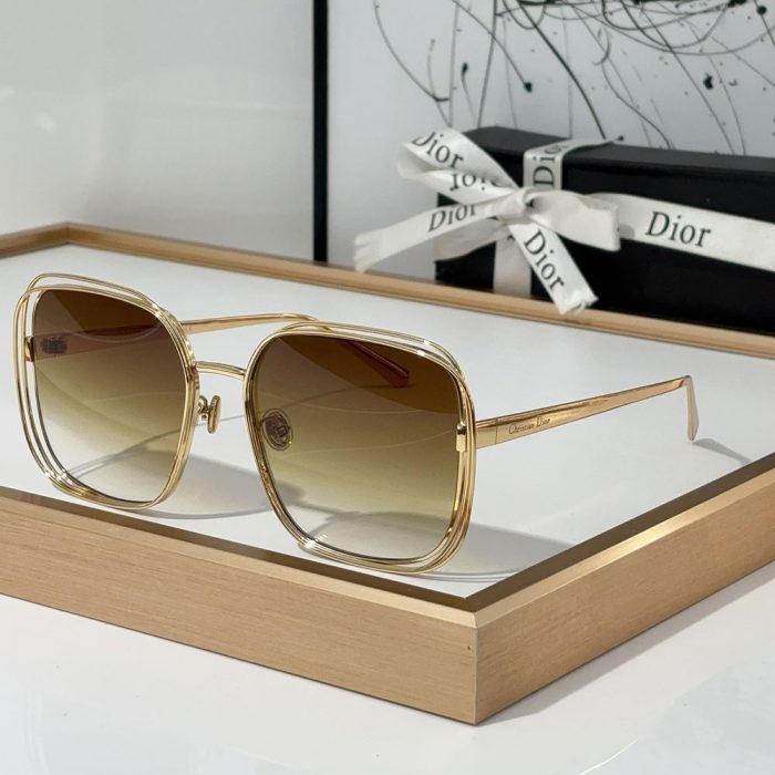 Dior Gold Metal Gold Frame Fashion sunglasses Top quality (Perfect Replica) - Image 5