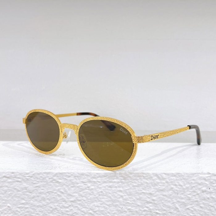 Dior Slim Metal Gold Frame sunglasses Top quality (Perfect Replica) - Image 3