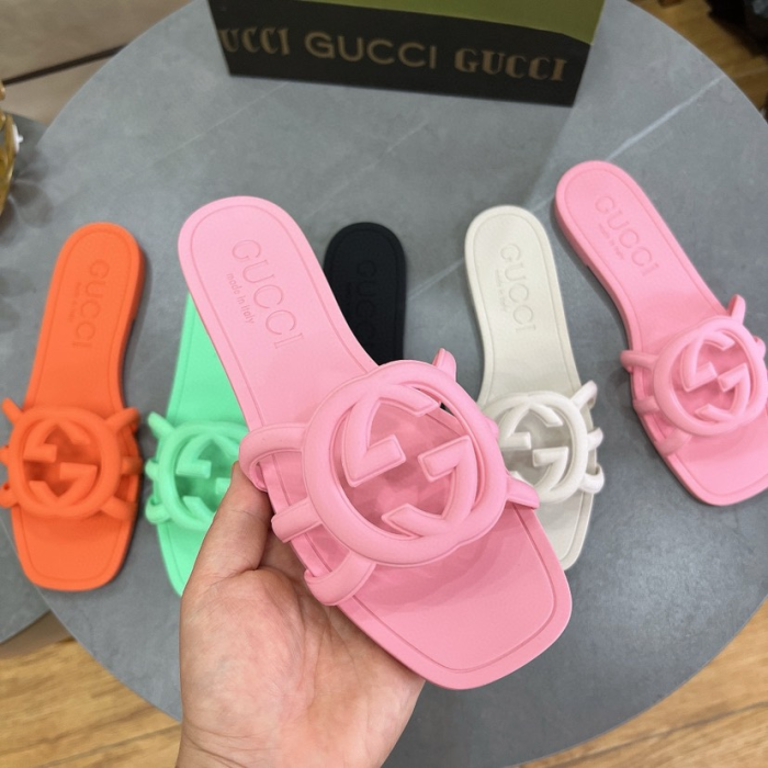 Gucci Rubber Slippers (Perfect Replica)