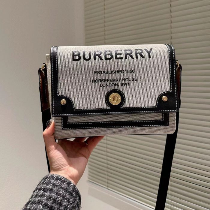 Burberry Note Messenger Bag(Perfect Replica) - Image 4