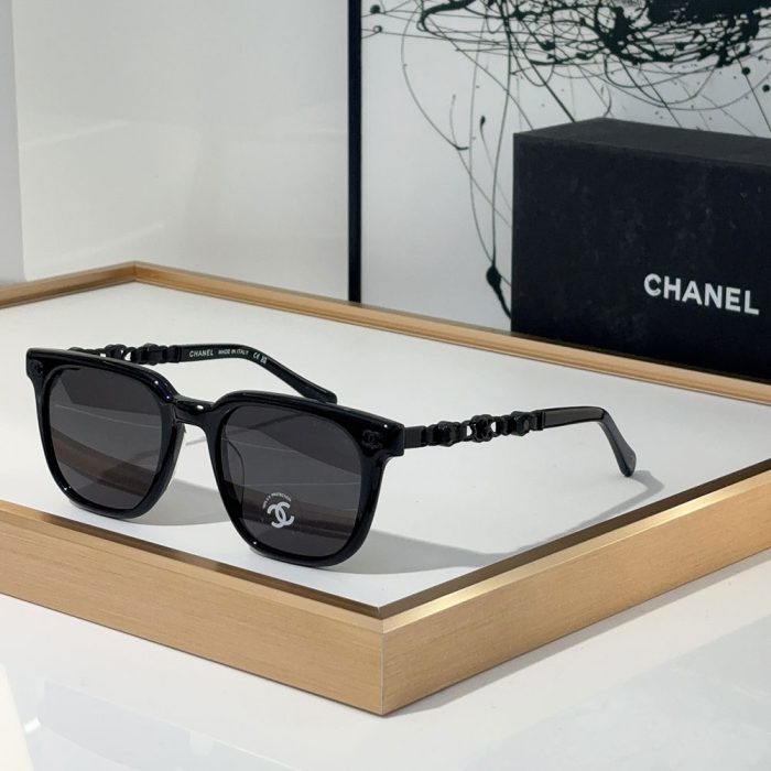 Chanel Mirror leg With Drill Sunglasses Top quality (Perfect Replica) - Image 5