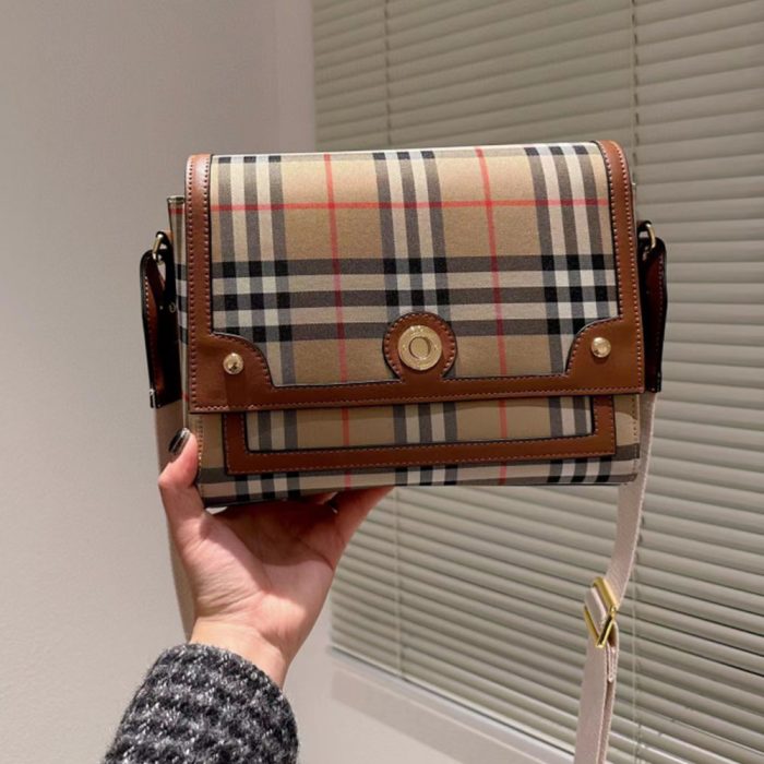 Burberry Note Messenger Bag(Perfect Replica) - Image 6