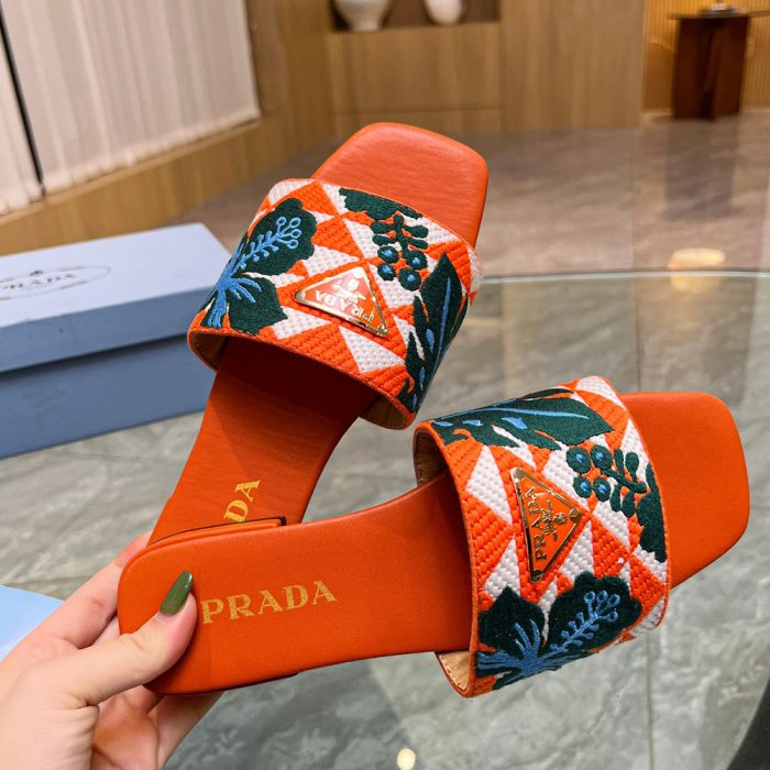 Prada Open-toed Flip-flops With Round Heads Slide Sandal (Perfect Replica)