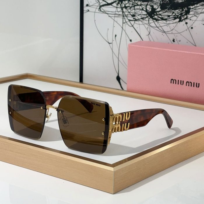 MIU MIU Mirror leg Logo Decoration Sunglasses Top quality (Perfect Replica) - Image 2