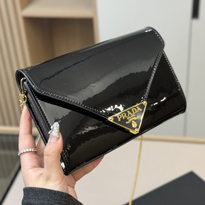 Prada Leather Clutch Shoulder Bag Handbag(Perfect Replica)