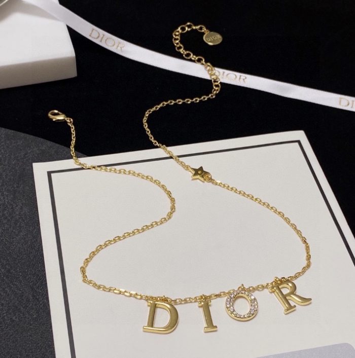 Christian Dior Necklaces(Perfect Replica) - Image 4