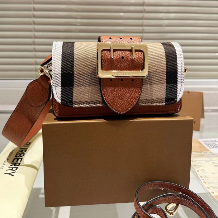 Burberry House Check Bag Small(Perfect Replica) - Image 4