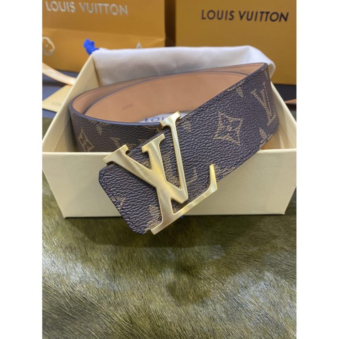 LV Classic Sand Bottom Louis Men's Belt 40 MM - Image 7