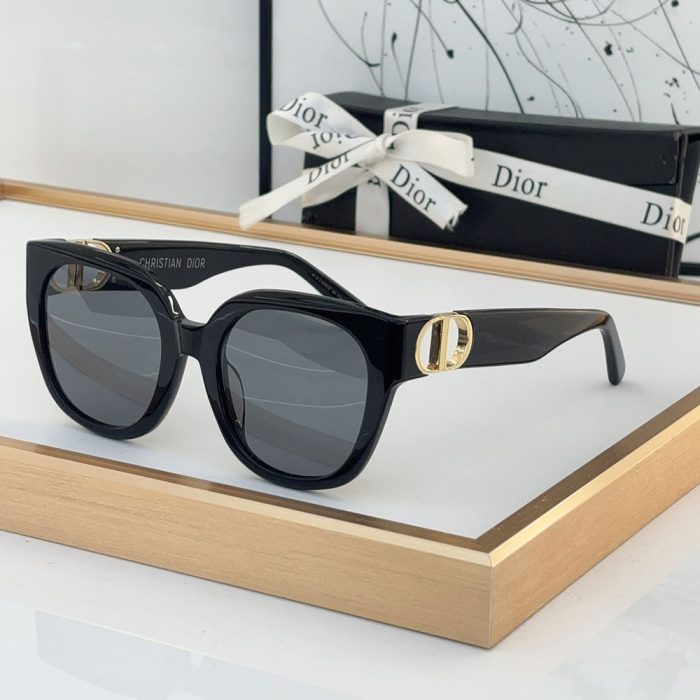 Dior 30MONTAIGNE S10F Mark Hinge sunglasses Top quality (Perfect Replica) - Image 2