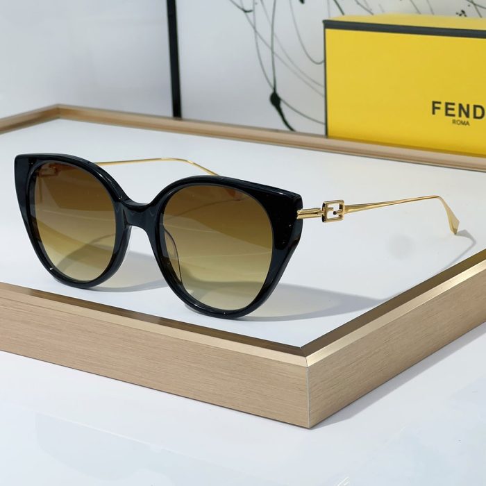 Fendi Slim Metal Mirror legs Sunglasses Top quality (Perfect Replica) - Image 4