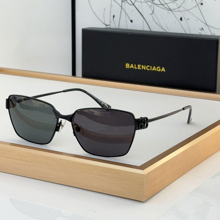 Balenciaga Hollow metal Logo sunglasses Top quality (Perfect Replica) - Image 2