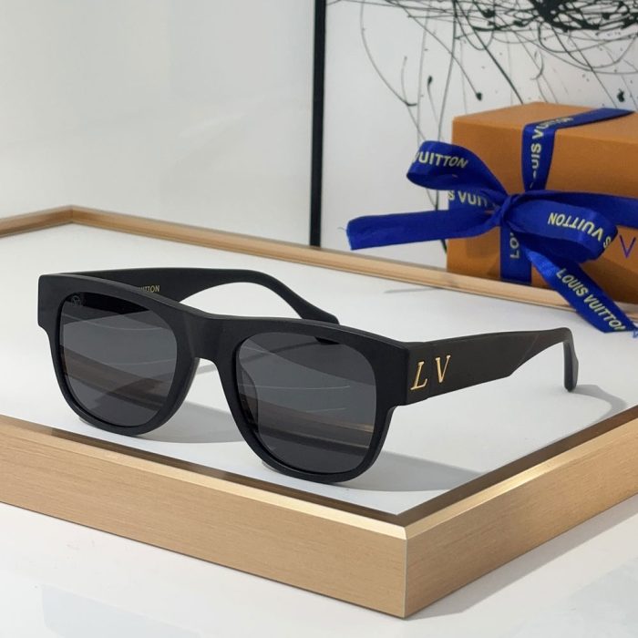 Louis Vuitton LV Mirror Leg Logo identification sunglasses Top quality (Perfect Replica) - Image 4