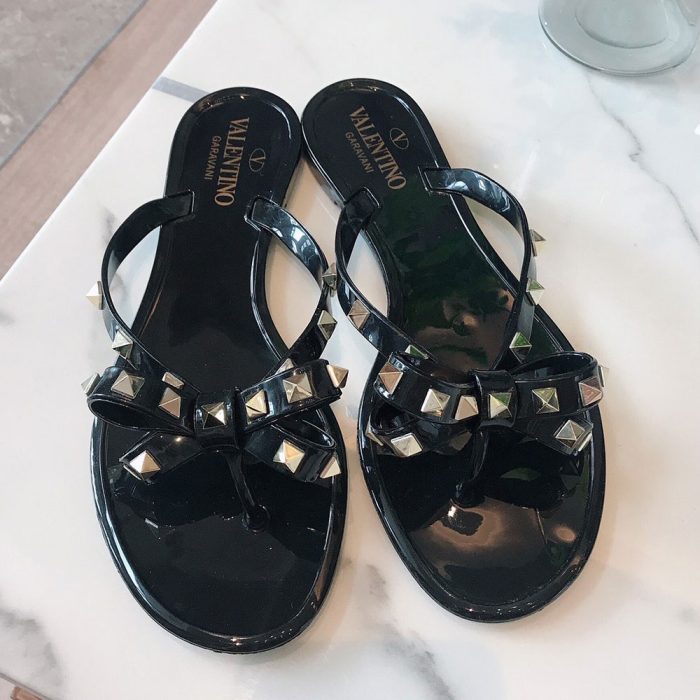 Valentino Rockstud Casual Flip flops Slide Sandal (Perfect Replica)