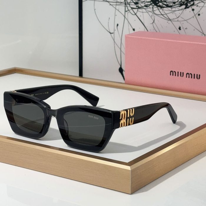 MIU MIU The Hollow Logo of the Mirror leg Sunglasses Top quality (Perfect Replica) - Image 6