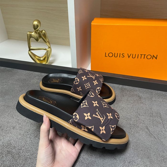 Louis Vuitton LV Pool Pillow Fabric Flat Slide Sandals (Perfect Replica)