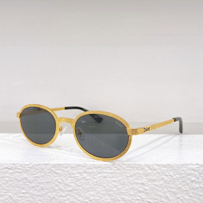 Dior Slim Metal Gold Frame sunglasses Top quality (Perfect Replica) - Image 6