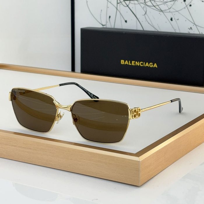 Balenciaga Hollow metal Logo sunglasses Top quality (Perfect Replica) - Image 3