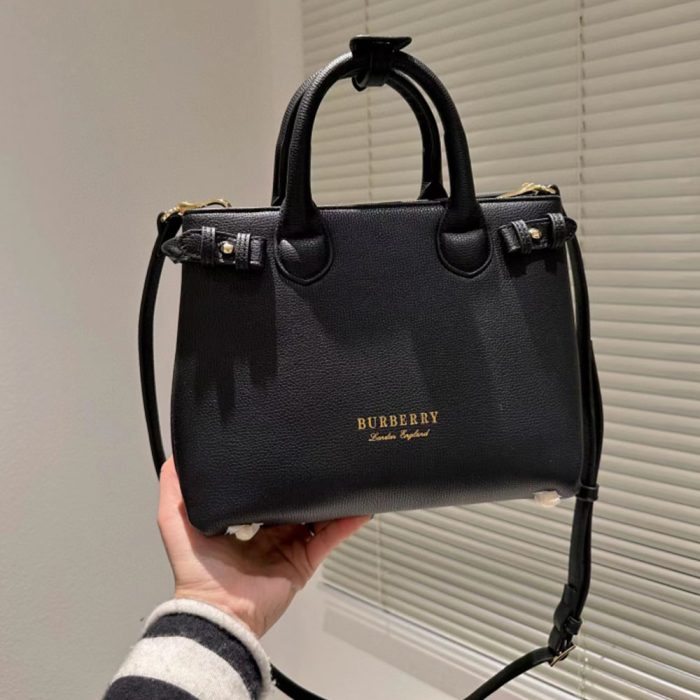 Burberry Banner Bag Small(Perfect Replica)