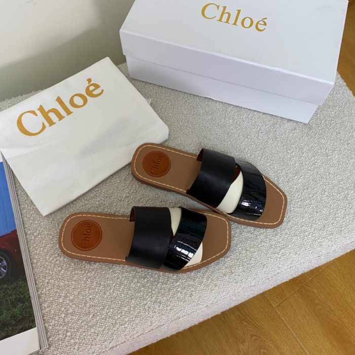 Chloe Woody Flat Mule 3.0