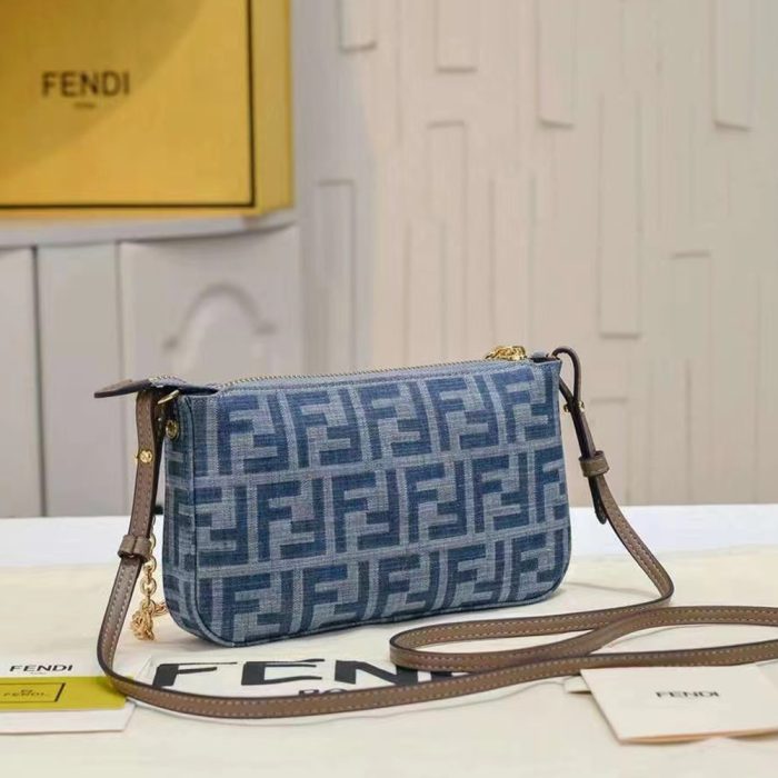 Fendi Baguette Light blue FF chain denim clutch bag (Perfect Replica) - Image 3