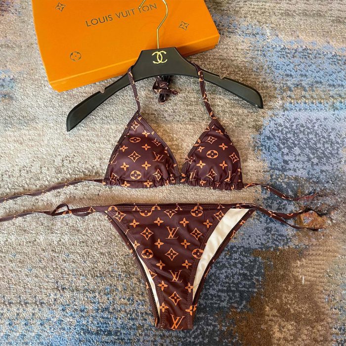 Louis Vuitton LV Buckle Style Split Swimsuit Swimwear(Perfect Replica)