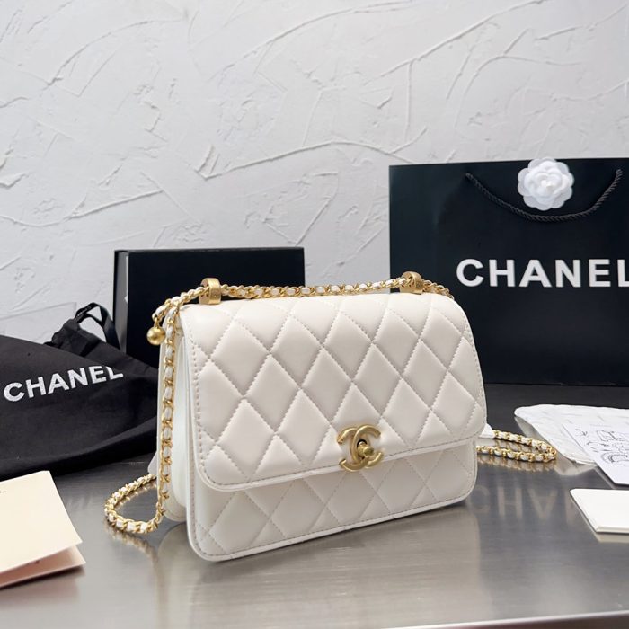 Chanel handbag (Perfect Replica) - Image 5