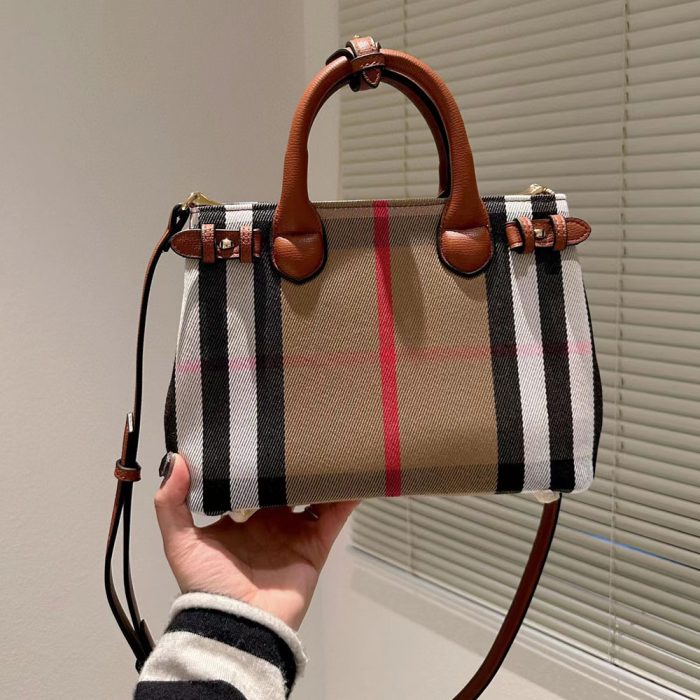 Burberry Banner Bag Small(Perfect Replica) - Image 7