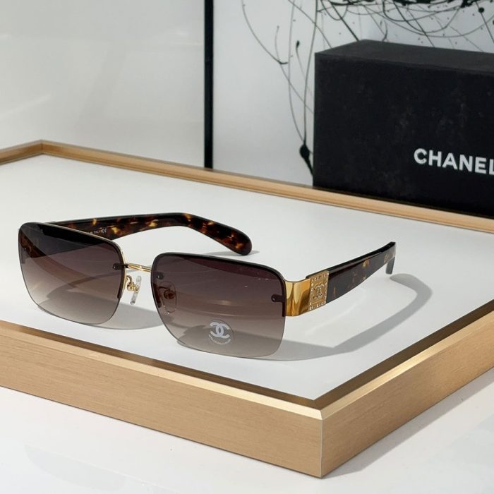 Chanel Half frame Sunglasses Top quality (Perfect Replica) - Image 5