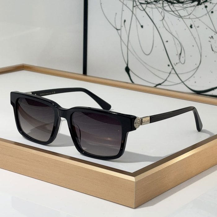 Gucci Uv protection sunglasses Top quality (Perfect Replica) - Image 4