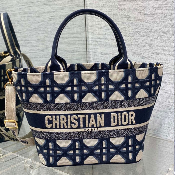 DIOR Dioriviera Basket Bag (Perfect Replica) - Image 4