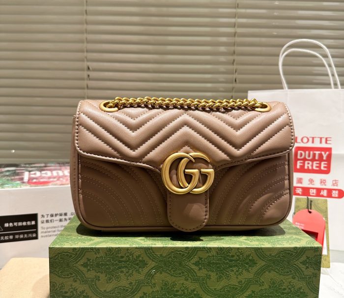 Gucci GG Marmont Small & Mini Shoulder Bag 443497 (Perfect Replica) - Image 4