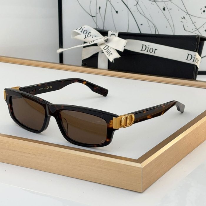 Dior Mirror Leg Stereoscopic Logo Acetate Fibre sunglasses Top quality (Perfect Replica) - Image 5